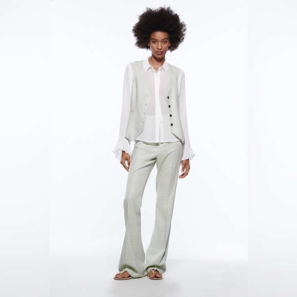 Zara Structured Plaid Vest - Picture 3 of 15